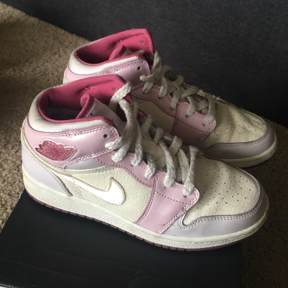 Jordan 1 . Size 3.5Y